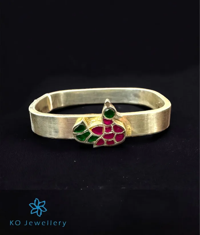 Bracelets Kundan The Peacock Kundan Antique Openable Bracelet Size 26