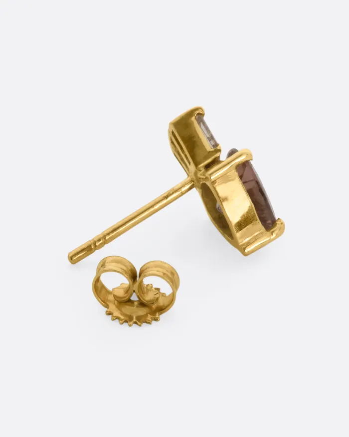 EVA NOGA Earrings Ataca Stud Earring