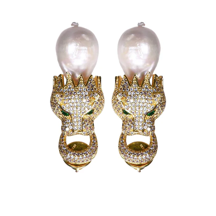 Earrings Lara Heems Lara Heems Womens Earring Lion Pearl Gold