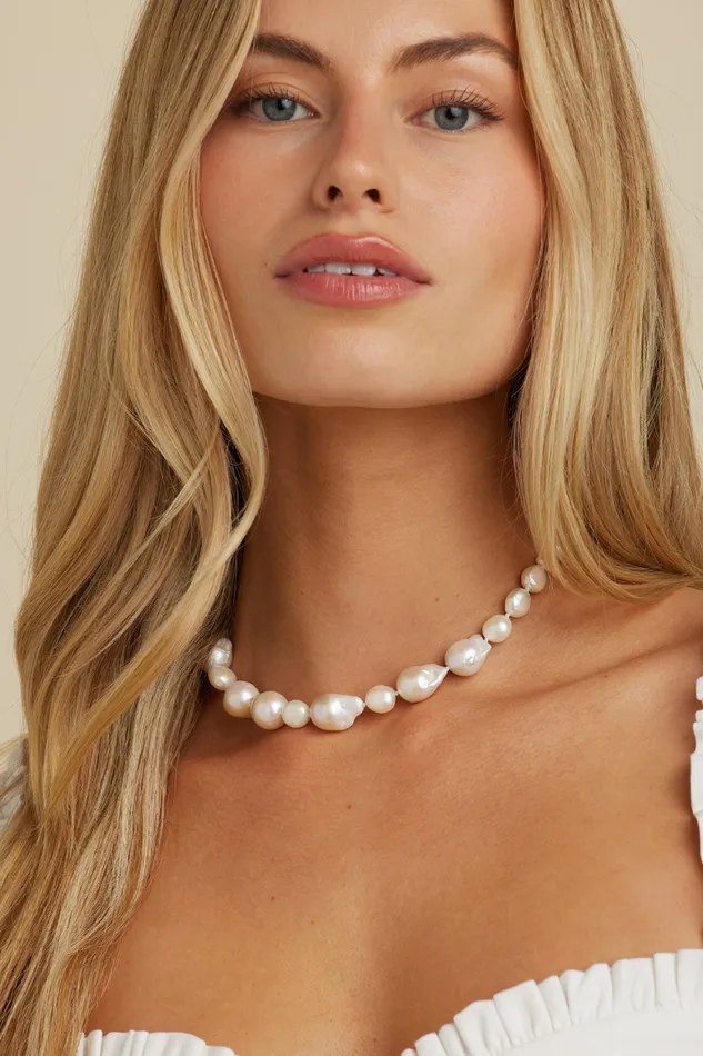 Untamed Petals Brit Necklace Necklaces